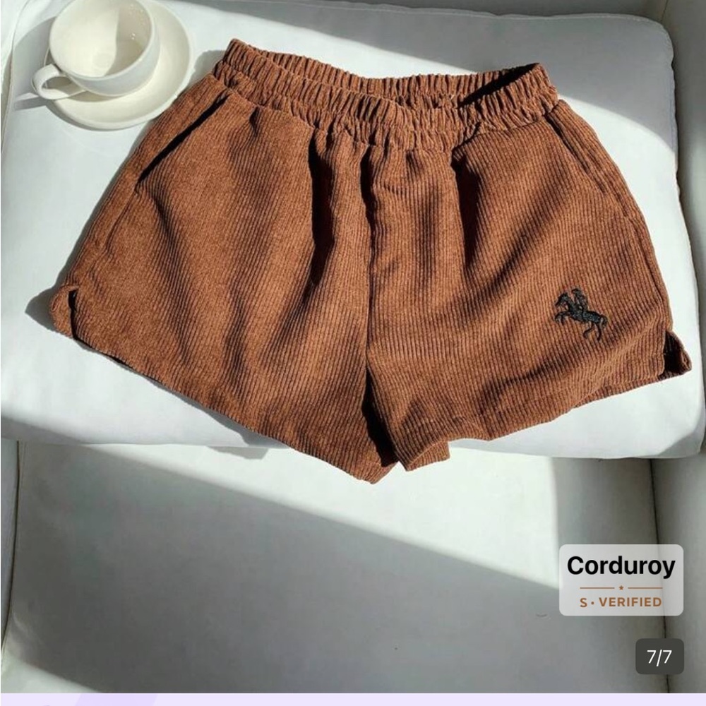 Corduroy Elastic-Waist Brown Women’s Shorts